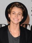 Ashton Irwin!