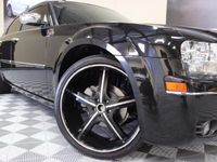 2010 Chrysler 300 Touring V-6 17 inch rims