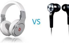 Headphones or Earphones? Would you rather questions/this or that