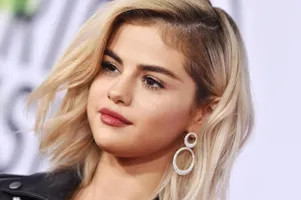 Which song of Selena Gomez is the best? Which song of Selena Gomez is the best?