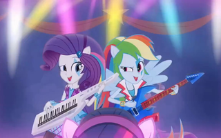 Rarity VS. Rainbow Dash