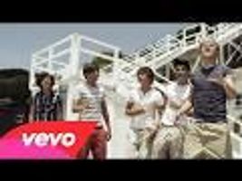 One Direction - What Makes You Beautiful - YouTube