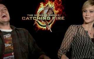 Hunger Games Catching Fire interviews - Lawrence, Hutcherson, Hemsworth, Claflin, Malone, Banks