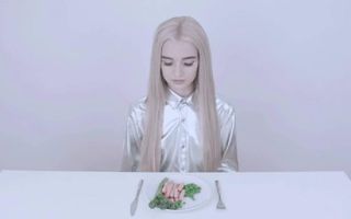 Poppy eats a meal