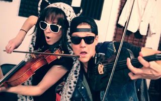 Thrift Shop - Lindsey Stirling & Tyler Ward (Macklemore & Ryan Lewis Cover)