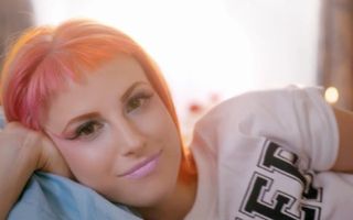 Paramore: Still Into You [OFFICIAL VIDEO]