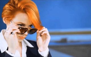 La Roux - Uptight Downtown