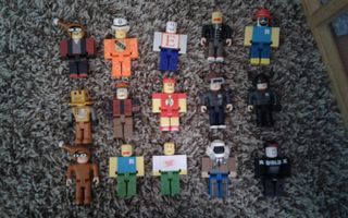 Which of my Roblox figures are you?