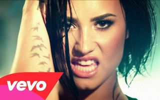 Demi Lovato - Confident (Official Video)