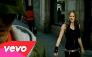 Avril Lavigne - Don't Tell Me