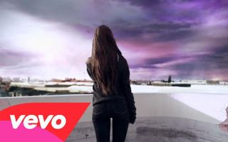 Ariana Grande - One Last Time (Official)