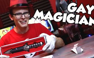 Gay Magician Hates Fan Mail - Bad Unboxing