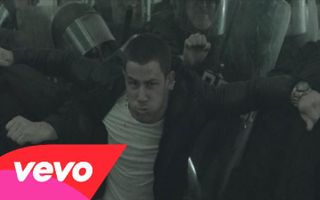 Nick Jonas - Chains