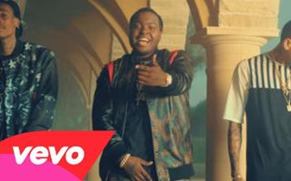 Sean Kingston - Beat It ft. Chris Brown, Wiz Khalifa