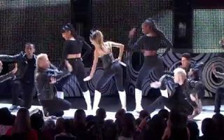 Ariana Grande "Problem" - RDMAs 2014 Performance