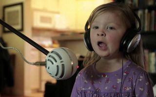 Maddie and Zoe sing "Let It Go" from Disney's "Frozen"