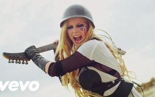 Avril Lavigne - Rock N Roll