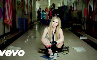 Avril Lavigne - Here's to Never Growing Up