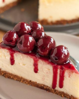 Would you rather? Have a pet dragon or would you rather be able to shift into any animal that includes mythical creatures (dragons Phoenix flying cheesecake)