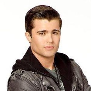 Spencer Boldman's Photo