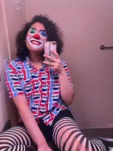 hey wanna see a picture of me ',:^D's Photo hey wanna see a picture of me ',:^D's Photo