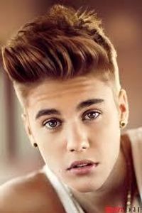 JUSTIN BIEBER!