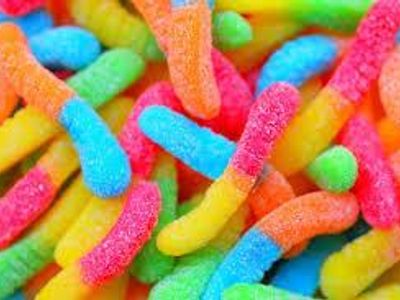 Sour gummy worm