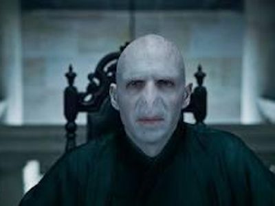 Which of the following characters was the Minister of Magic who was controlled by the imperious curse used by Voldemort in Harry Potter and the Deathly Hallows Part 1 ?