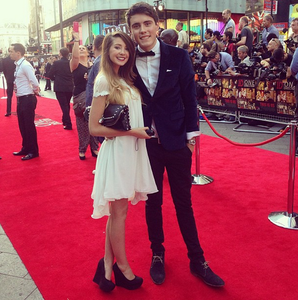 who is zoella's boyfriend ?