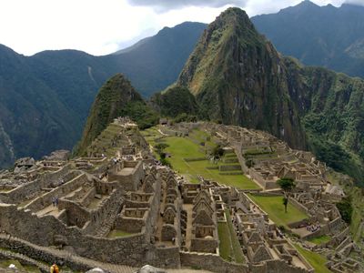 Which ancient civilization did the Inca Empire succeed?