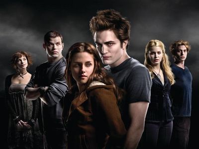 Who of the vegetarians didn't want Bella to become a vampire ?