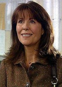 which episode featured the return of Elizabeth Sladen?