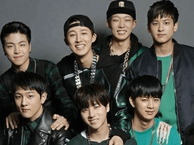 Who is the leader of iKon?