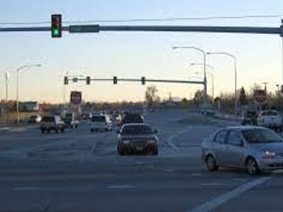 At an intersection controlled by a traffic signal, who has the right of way?