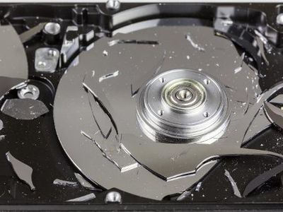 What component of an HDD is responsible for moving read/write heads?