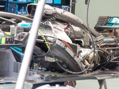 How many power units can an F1 driver use during a season?