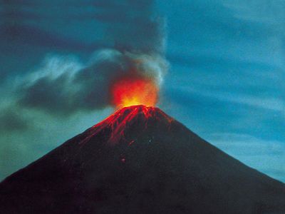 Volcanic eruptions can cary what to earths surface?