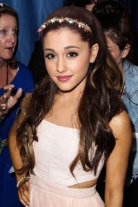 What is Ariana's old  Youtube Channel?