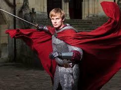 Who plays Arthur Pendragon?