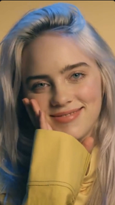 what is Billie Eilish's height?