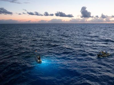 Which ocean has the most deep sea trenches?