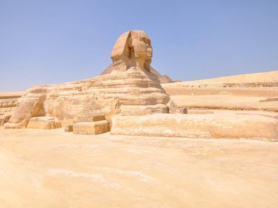 Where is the Great Sphinx located?