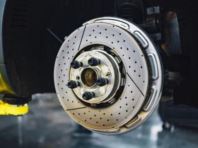 What kind of brakes should you always have in your car?