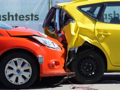 What percentage of fatal traffic crashes in the US involve alcohol-impaired drivers?