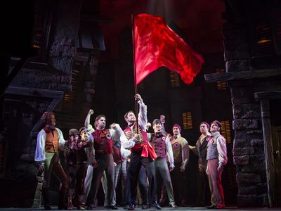 Who composed the music for the musical 'Les Misérables'?