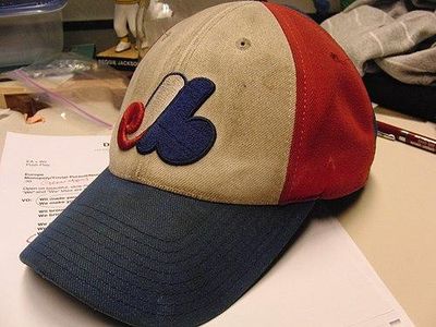 Which of the following is NOT a kind of baseball hat worn by players?