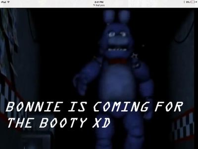 Who do you need to scare off with a flashlight in Fnaf 2?