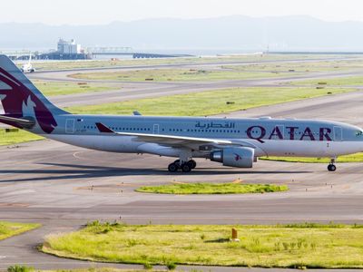 Which airline is headquartered in Doha?