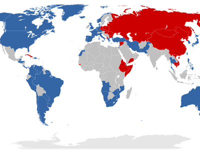 Which two superpowers were involved in the Cold War?