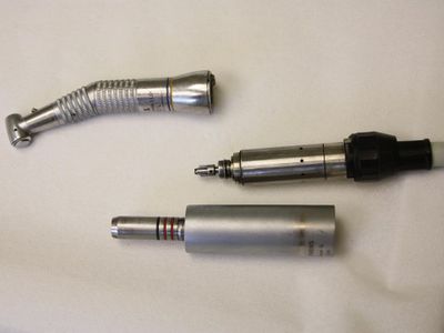 What type of tool is used to remove spark plugs?